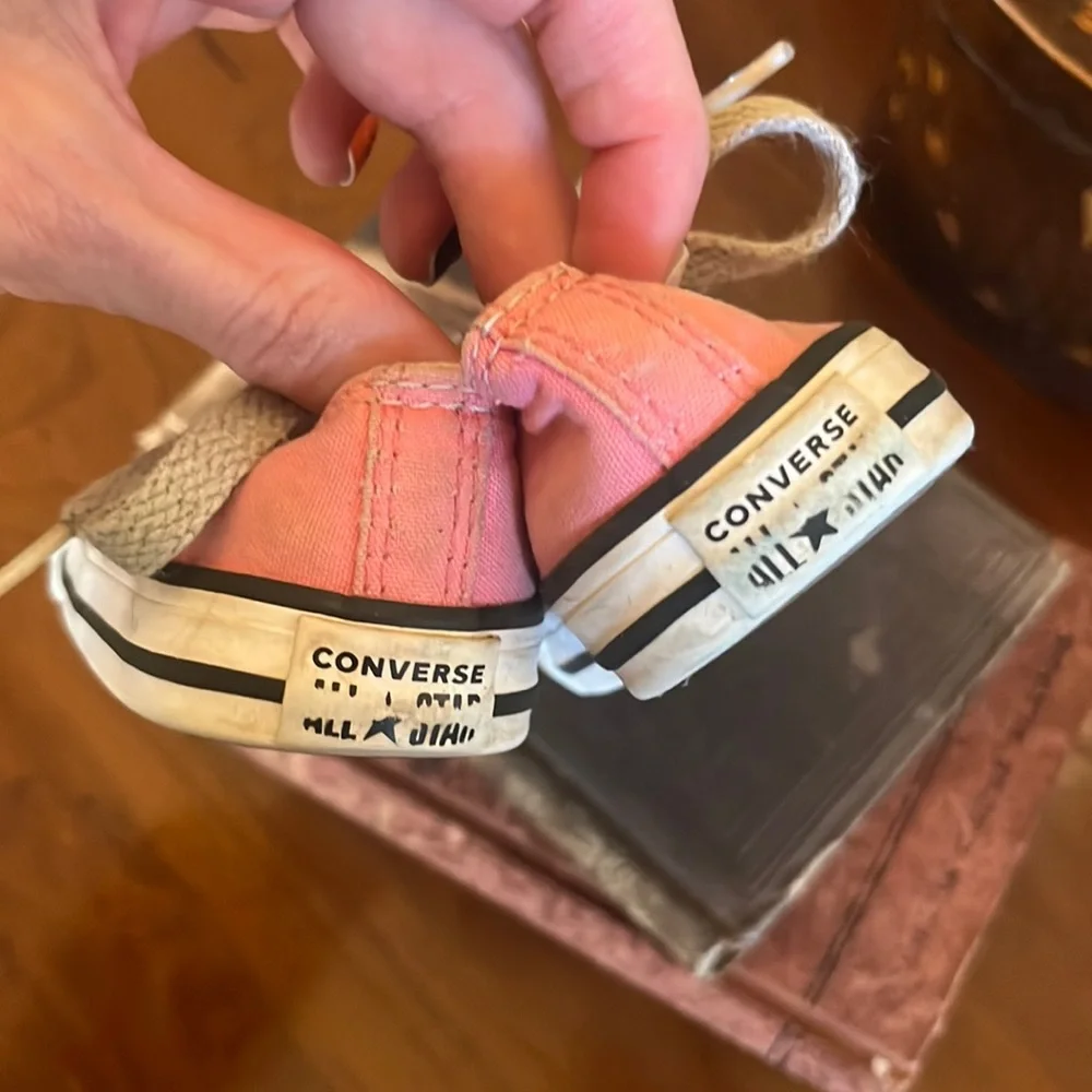 Kids Pink Converse